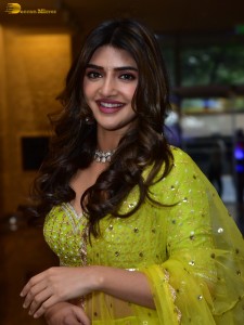 actress Sreeleela sexy photoshoot in a green lehenga choli