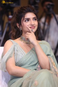 actress sreeleela ravishing in a green saree