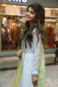 Telugu actress sreeleela in a white salwar dress greeting fans