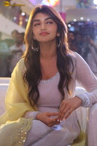 Telugu actress sreeleela in a white salwar dress greeting fans