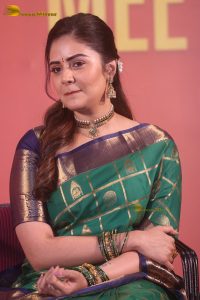 telugu anchor and actress sreemukhi gorgeous in a green saree