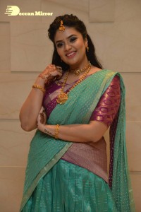 Sreemukhi-24