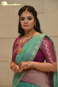 Sreemukhi-7