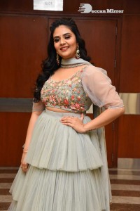 Anchor Sreemukhi Photoshoot