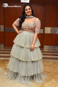 Anchor Sreemukhi Photoshoot