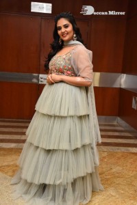 Anchor Sreemukhi Photoshoot