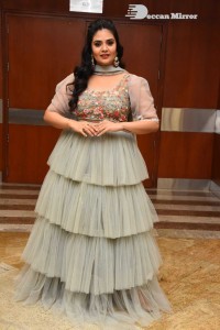 Anchor Sreemukhi Photoshoot