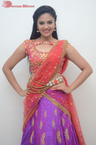 Telugu Actress Sreemukhi in a half saree dress