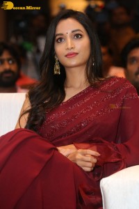 Srinidhi-Shetty-11