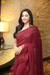 Srinidhi Shetty Picture Gallery 2