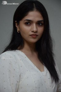 Sunaina-5