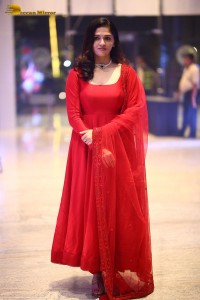 Telugu Actress Sunaina in a red salwar dress