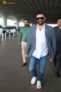 Gadar 2 Star Sunny Deol spotted at Mumbai Airport on Aug 18, 2023