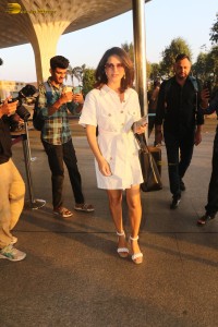 Actress Sunny Leone spotted at Mumbai Airport