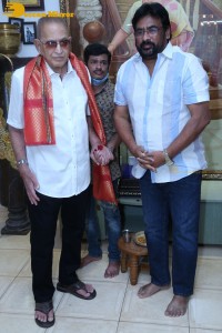 Telugu Superstar Krishna Birthday celebrations attended by his step son Naresh and fans