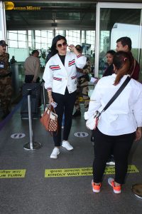 actress and former miss universe Sushmita Sen stylish look at mumbai airport