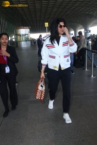actress and former miss universe Sushmita Sen stylish look at mumbai airport