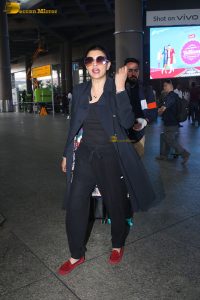 former miss universe and bollywood actress Sushmita Sen in black dress at airport