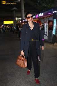 former miss universe and bollywood actress Sushmita Sen in black dress at airport