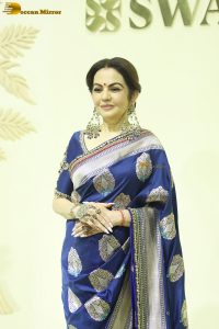 Swadesh’s Christmas Celebration attended by Karisma Kapoor, Nita Ambani, Aditi Rao Hydari, Ananya Panday, Janhvi Kapoor, and Sonam Kapoor