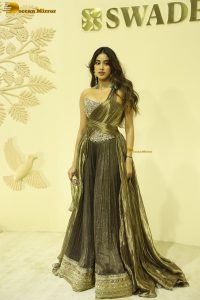 Swadesh’s Christmas Celebration attended by Karisma Kapoor, Nita Ambani, Aditi Rao Hydari, Ananya Panday, Janhvi Kapoor, and Sonam Kapoor