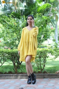 telugu actress Swathi Reddy stunning hot looks in a yellow mini dress