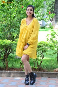 telugu actress Swathi Reddy stunning hot looks in a yellow mini dress