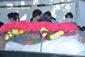 Tollywood pays tribute to Sirivennela Seetharama Sastry