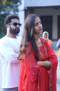 Movie Celebrities including Chiranjeevi, Nagarjuna, Venkatesh, Ravi Teja, Allu Arjun, Jr. NTR voted in the Telangana Legislative Election 2023