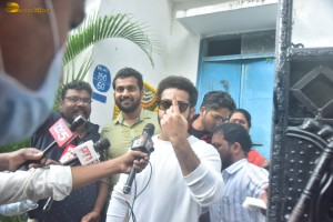 Movie Celebrities including Chiranjeevi, Nagarjuna, Venkatesh, Ravi Teja, Allu Arjun, Jr. NTR voted in the Telangana Legislative Election 2023
