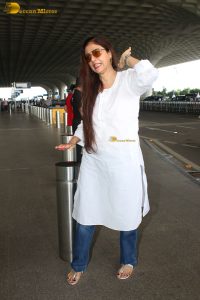 Indian actress tabu beautiful in a white salwar