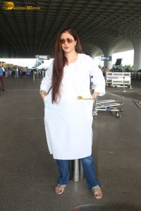 Indian actress tabu beautiful in a white salwar