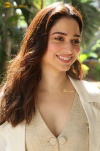 Indian Actress Tamannaah Bhatia hot photoshoot
