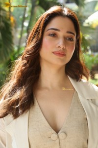 Indian Actress Tamannaah Bhatia hot photoshoot