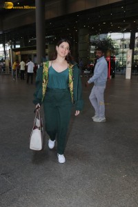 actress tamannaah bhatia dressed in green at the airport