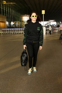 actress Tamannaah Bhatia hot looks in workout clothes