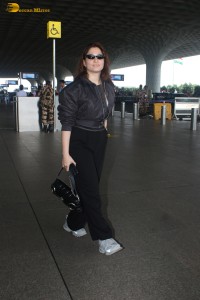 Indian actress Tamannaah Bhatia chic look in a jacket at airport