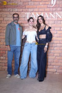 Tamannaah Bhatia’s store launch attended by Kajal Aggarwal, Pooja Hegde, Mrunal Thakur, Fatima Sana Shaikh, and others