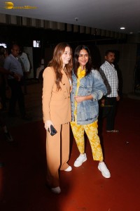 Actresses Tamannaah Bhatia and Mrunal Thakur were spotted at the Mumbai Airport on June 26, 2023