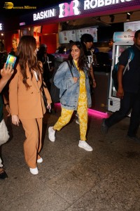 Actresses Tamannaah Bhatia and Mrunal Thakur were spotted at the Mumbai Airport on June 26, 2023