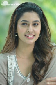 Tanya-Ravichandran-61