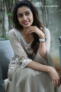 Tanya Ravichandran Picture Gallery 1
