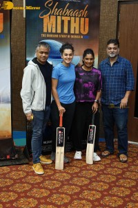Indian Star Cricketer Mithali Raj and Actress Taapsee Pannu play a friendly cricket match