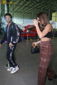 Tara Sutaria Picture in brown tights