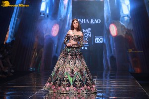 Bollywood Actress Tara Sutaria walks the ramp at Lakme Fashion Week 2022