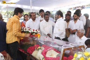 The final journey of nandamuri taraka ratna attended by friends and family
