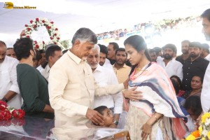 The final journey of nandamuri taraka ratna attended by friends and family