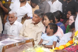 The final journey of nandamuri taraka ratna attended by friends and family