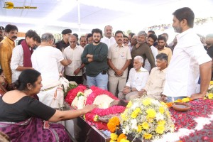 The final journey of nandamuri taraka ratna attended by friends and family