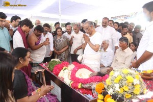 The final journey of nandamuri taraka ratna attended by friends and family